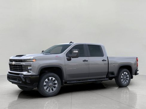 Used 2026 Chevrolet Silverado 2500 Custom w/ Custom Value Package AWD/4WD image 2