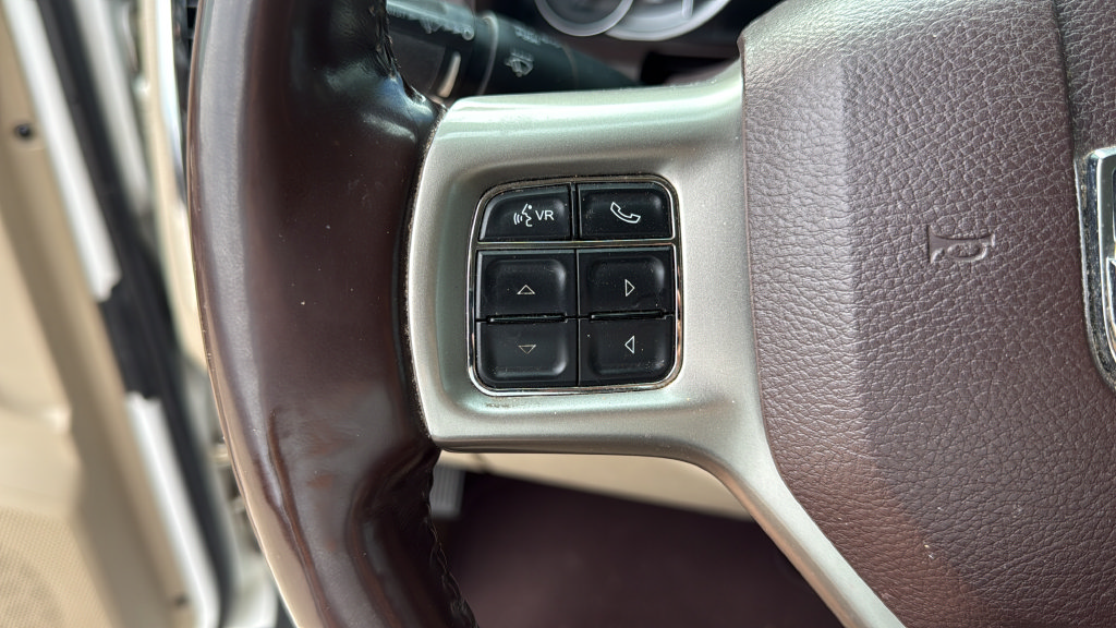 Used 2014 RAM 2500 Laramie AWD/4WD image 29