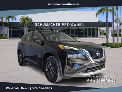 Used 2023 Nissan Rogue S image 1