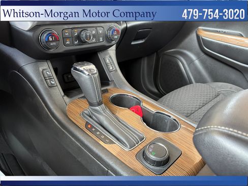 Used 2019 GMC Acadia SLE FWD image 27