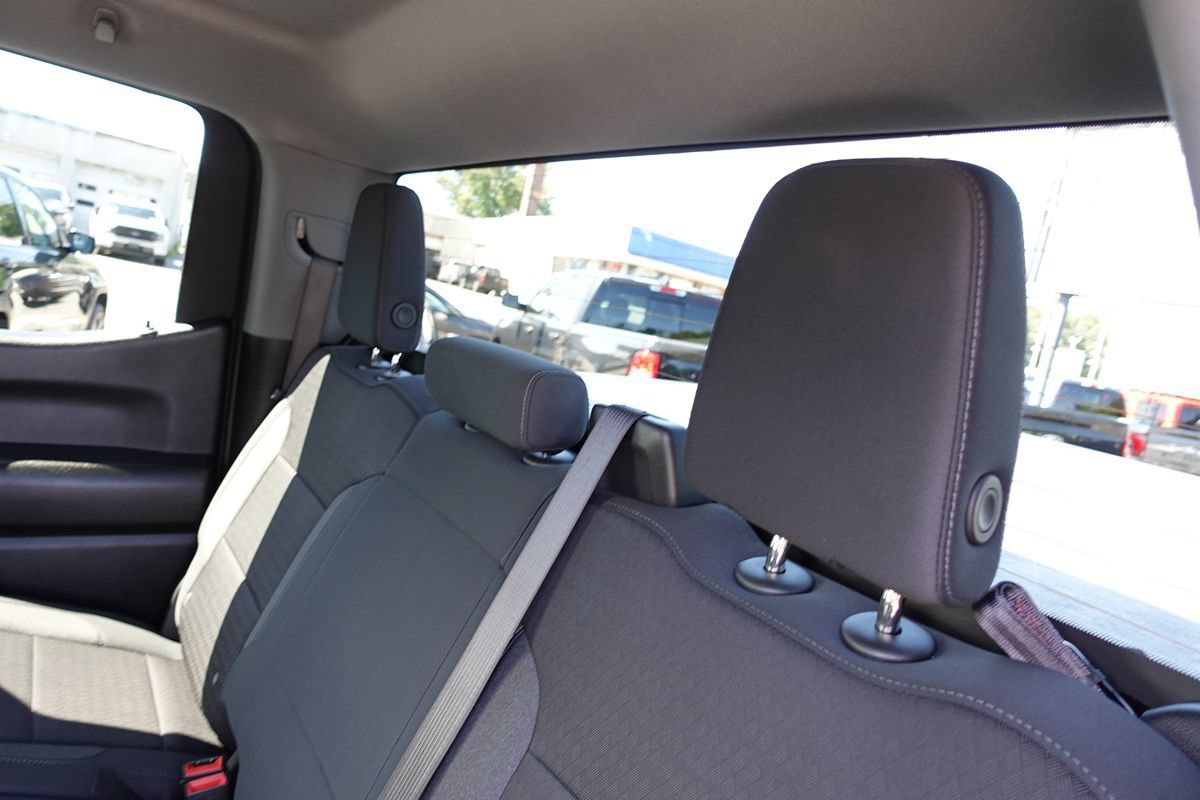 Used 2024 Chevrolet Silverado 1500 Custom AWD/4WD image 24