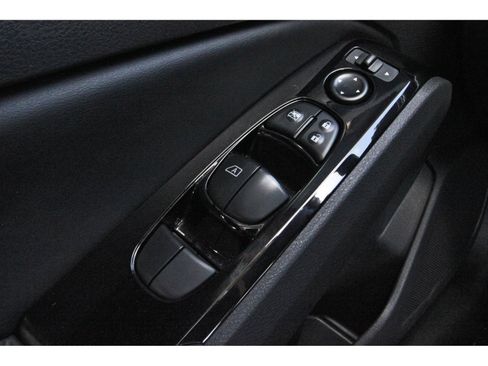 Certified 2025 Nissan Altima 2.5 SR w/ SR Premium Package AWD/4WD image 23