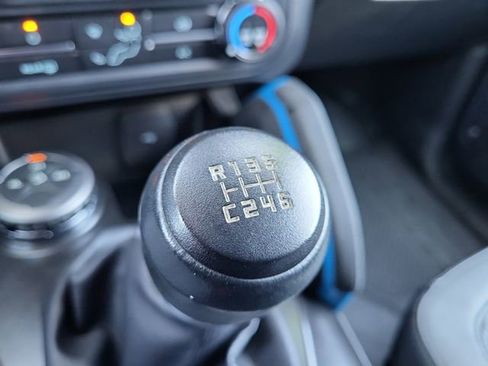 Used 2022 Ford Bronco Black Diamond AWD/4WD image 19