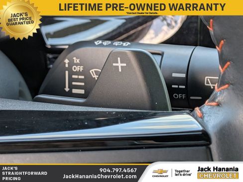 Used 2023 Nissan Pathfinder SV image 30