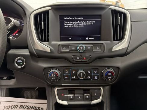Certified 2024 GMC Terrain SLE w/ Driver Convenience Package AWD/4WD image 18