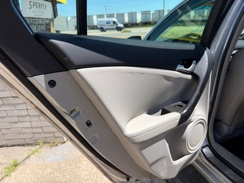 Used 2011 Acura TSX Sedan FWD image 12