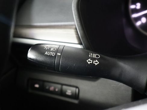 Used 2025 Nissan Altima 2.5 SV image 36