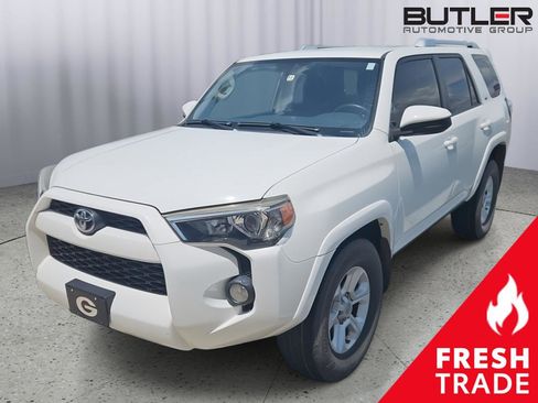 Used 2016 Toyota 4Runner SR5 RWD image 1