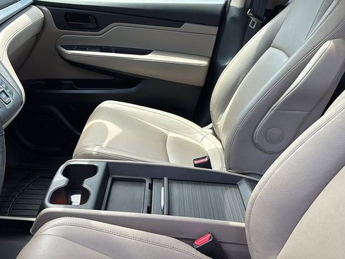 Used 2021 Honda Odyssey EX-L image 23