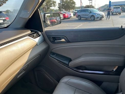 Used 2015 GMC Yukon SLT w/ Open Road Package RWD image 25