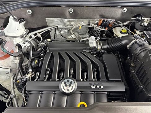 Used 2023 Volkswagen Atlas SEL Premium AWD/4WD image 39