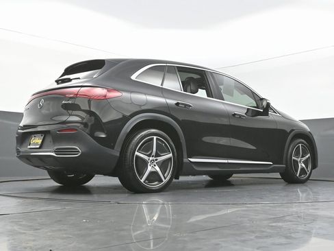Used 2023 Mercedes-Benz EQE 500 4MATIC SUV image 48