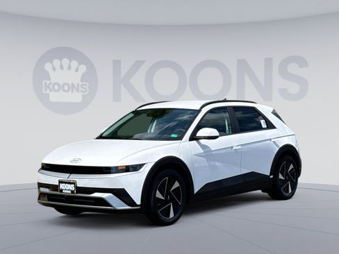 New 2025 Hyundai Ioniq 5 SEL image 1