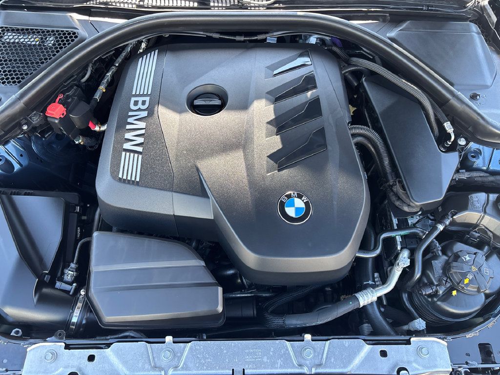 Used 2026 BMW 330i xDrive Sedan w/ Convenience Package AWD/4WD image 8
