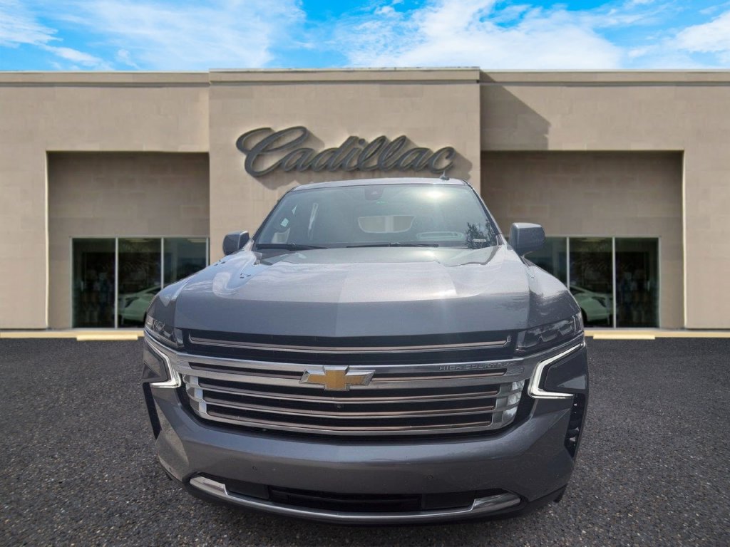 Used 2021 Chevrolet Tahoe High Country w/ Premium Package AWD/4WD image 9