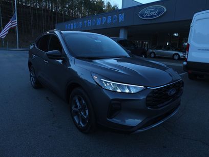 New 2025 Ford Escape ST-Line w/ Equipment Group 301A