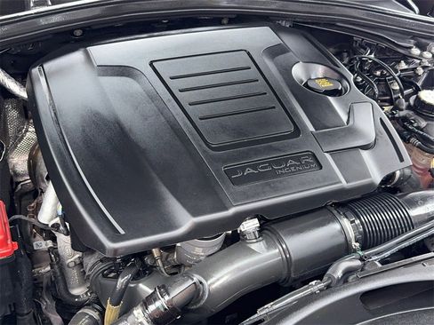 Used 2023 Jaguar F-PACE S image 59