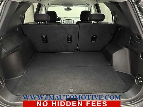 Used 2018 Chevrolet Equinox LT image 16