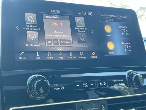 Used 2024 Nissan Armada SL w/ Midnight Edition Package image 18