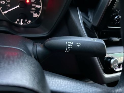 Used 2024 Toyota Corolla LE FWD image 18