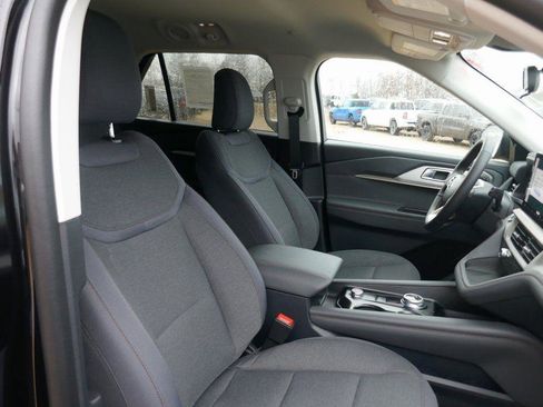 New 2026 Ford Explorer Active image 10