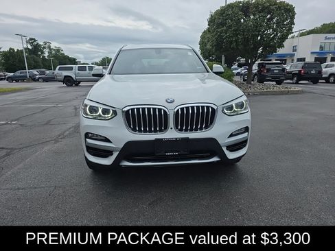Used 2018 BMW X3 xDrive30i AWD/4WD image 2