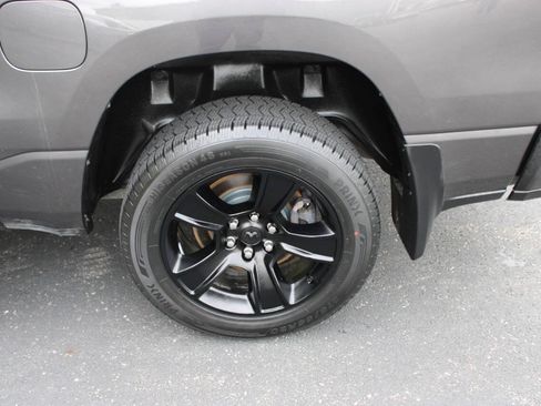 Used 2021 RAM 1500 Big Horn AWD/4WD image 6