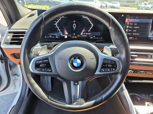 Used 2024 BMW 330i Sedan w/ M Sport Package RWD image 18