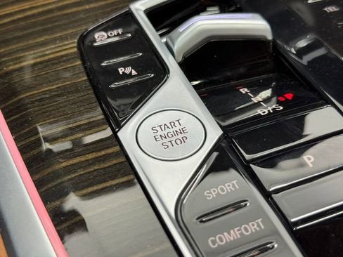 Used 2024 BMW X5 xDrive40i w/ Premium Package image 25