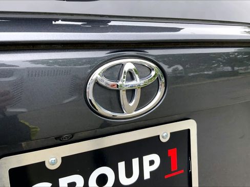 Used 2023 Toyota RAV4 XLE w/ Convenience Package AWD/4WD image 10