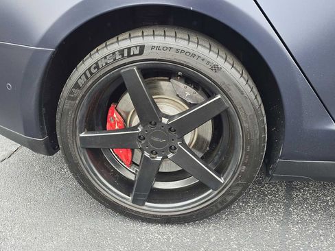 Used 2015 Tesla Model S P85D image 11