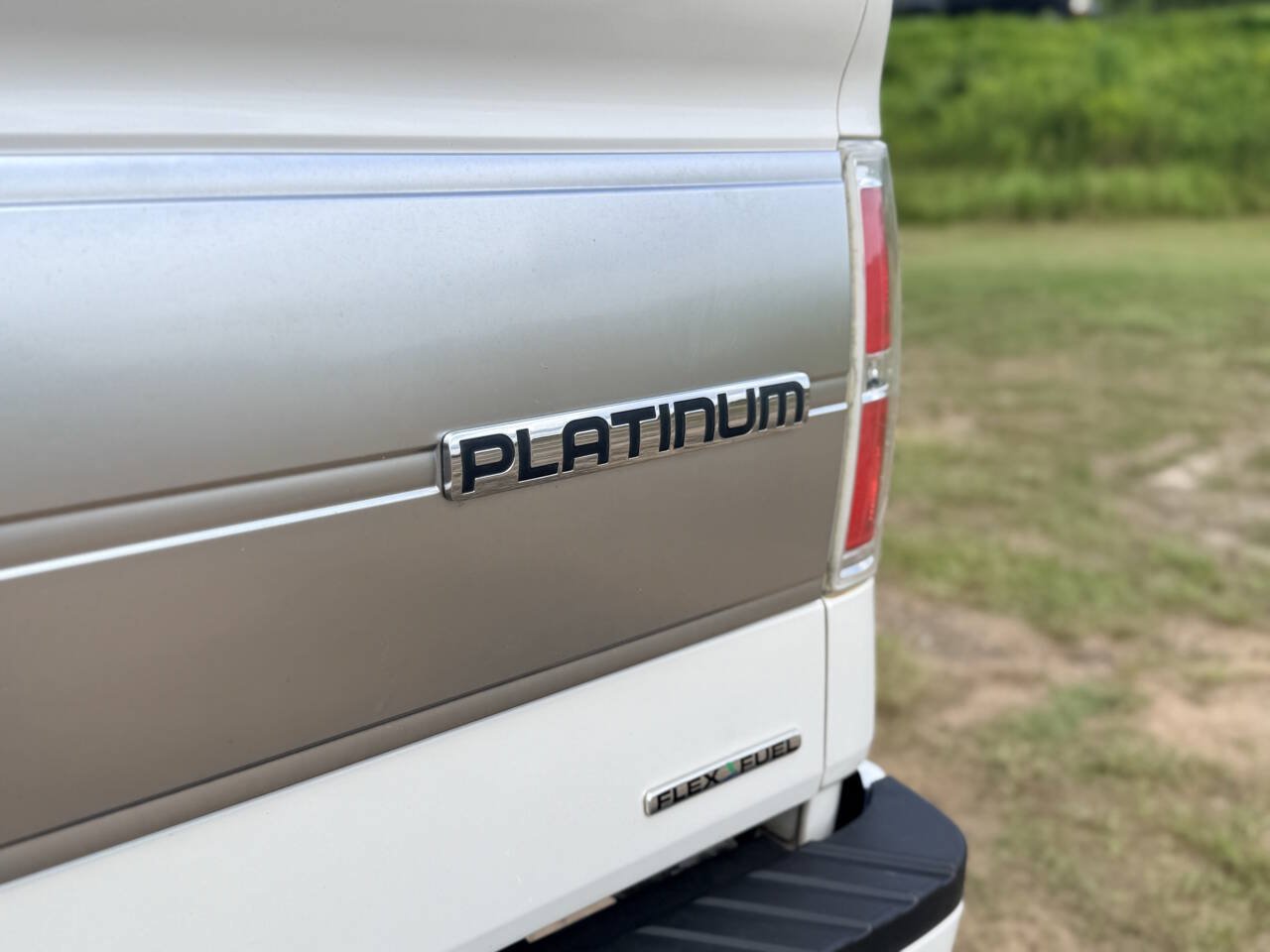 Used 2013 Ford F150 Platinum AWD/4WD image 9