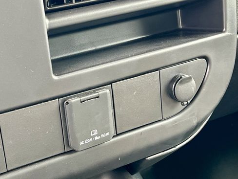 New 2025 GMC Savana 3500 Extended w/ Power Convenience Package RWD image 17