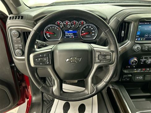 Used 2021 Chevrolet Silverado 1500 RST image 4