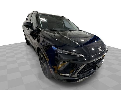 Certified 2025 Buick Envision Sport Touring image 1