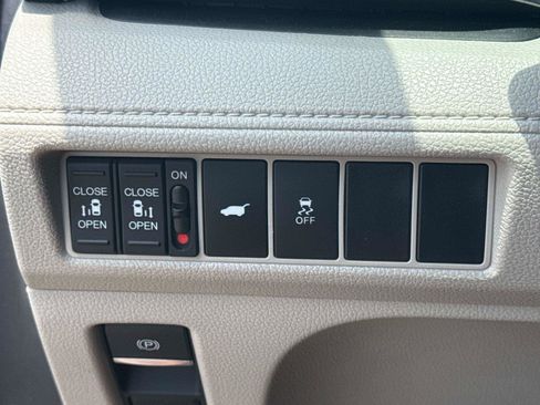 Certified 2025 Honda Odyssey EX-L image 33