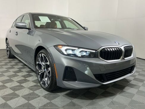 Certified 2025 BMW 330i Sedan w/ M Sport Package image 4