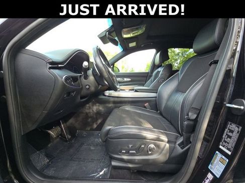 Used 2024 Genesis GV70 2.5T w/ Sport Prestige Package AWD/4WD image 12