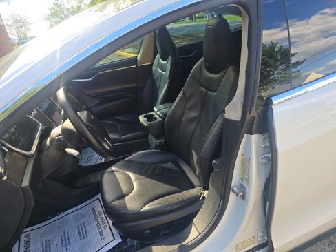 Used 2014 Tesla Model S P85 RWD image 9
