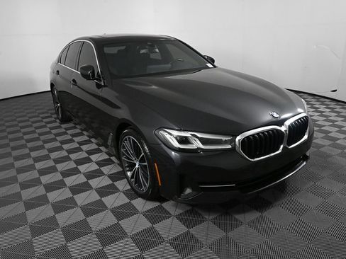 Used 2021 BMW 530i image 22
