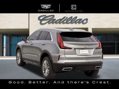 Used 2024 Cadillac XT4 Premium Luxury image 10