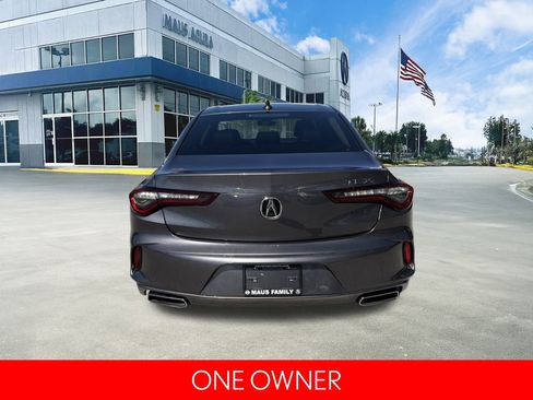 Used 2023 Acura TLX image 5