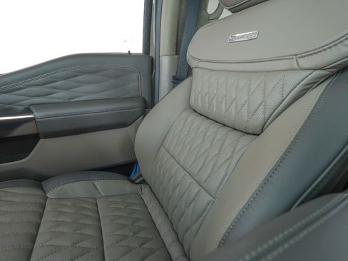 Used 2026 Ford F450 Platinum w/ Platinum Plus Package AWD/4WD image 29