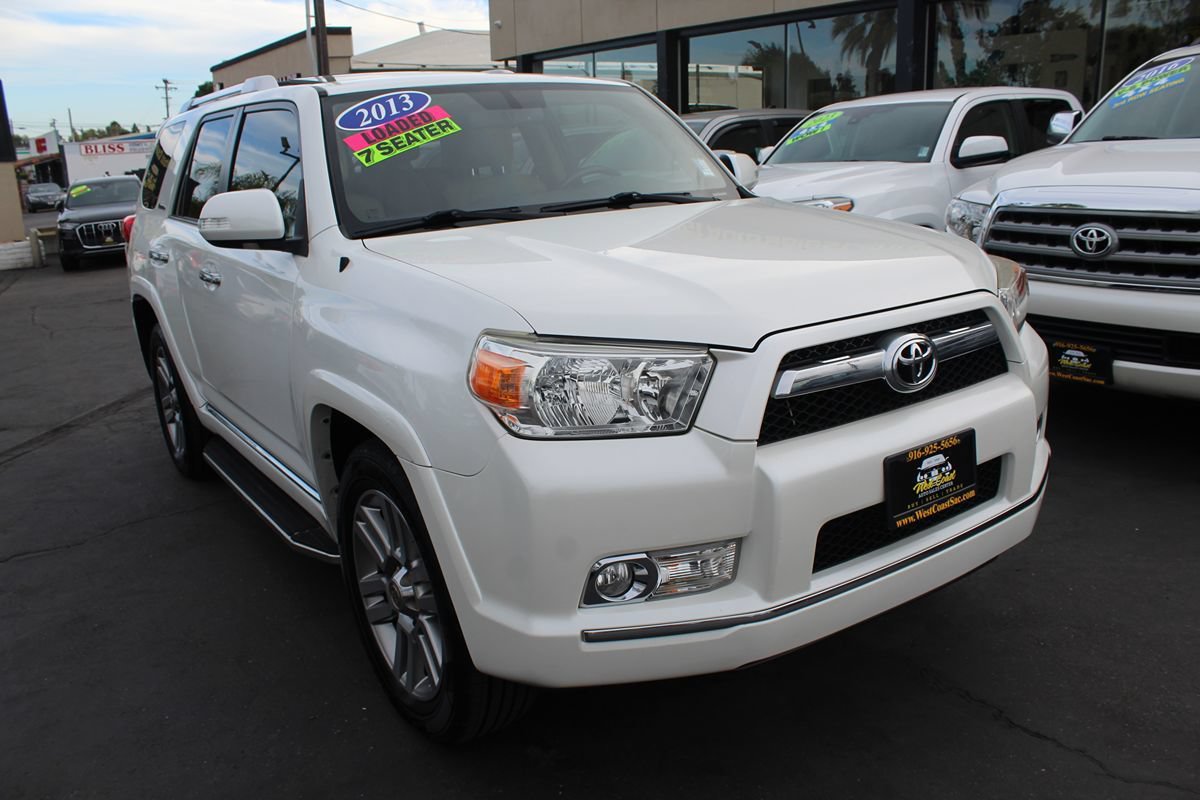 Used 2013 Toyota 4Runner Limited RWD image 8