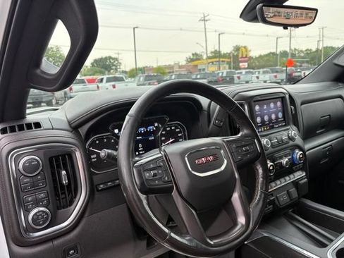 Used 2020 GMC Sierra 1500 AT4 w/ AT4 Premium Package AWD/4WD image 3