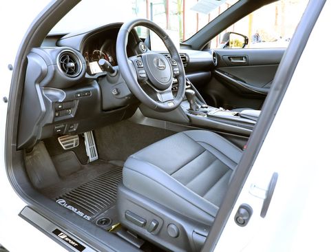 Used 2023 Lexus IS 350 F Sport w/ Navigation Package image 35