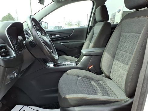 Used 2022 Chevrolet Equinox LT image 13