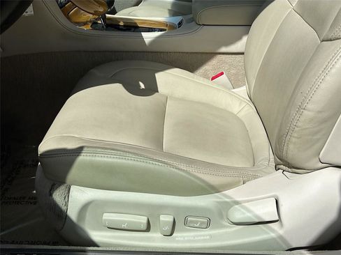 Used 2005 Lexus SC 430 Convertible image 20