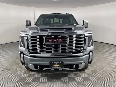 New 2026 GMC Sierra 3500 Denali w/ Denali Reserve Package image 24