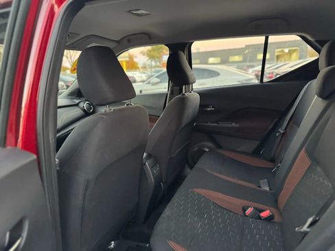Used 2024 Nissan Kicks SR image 14